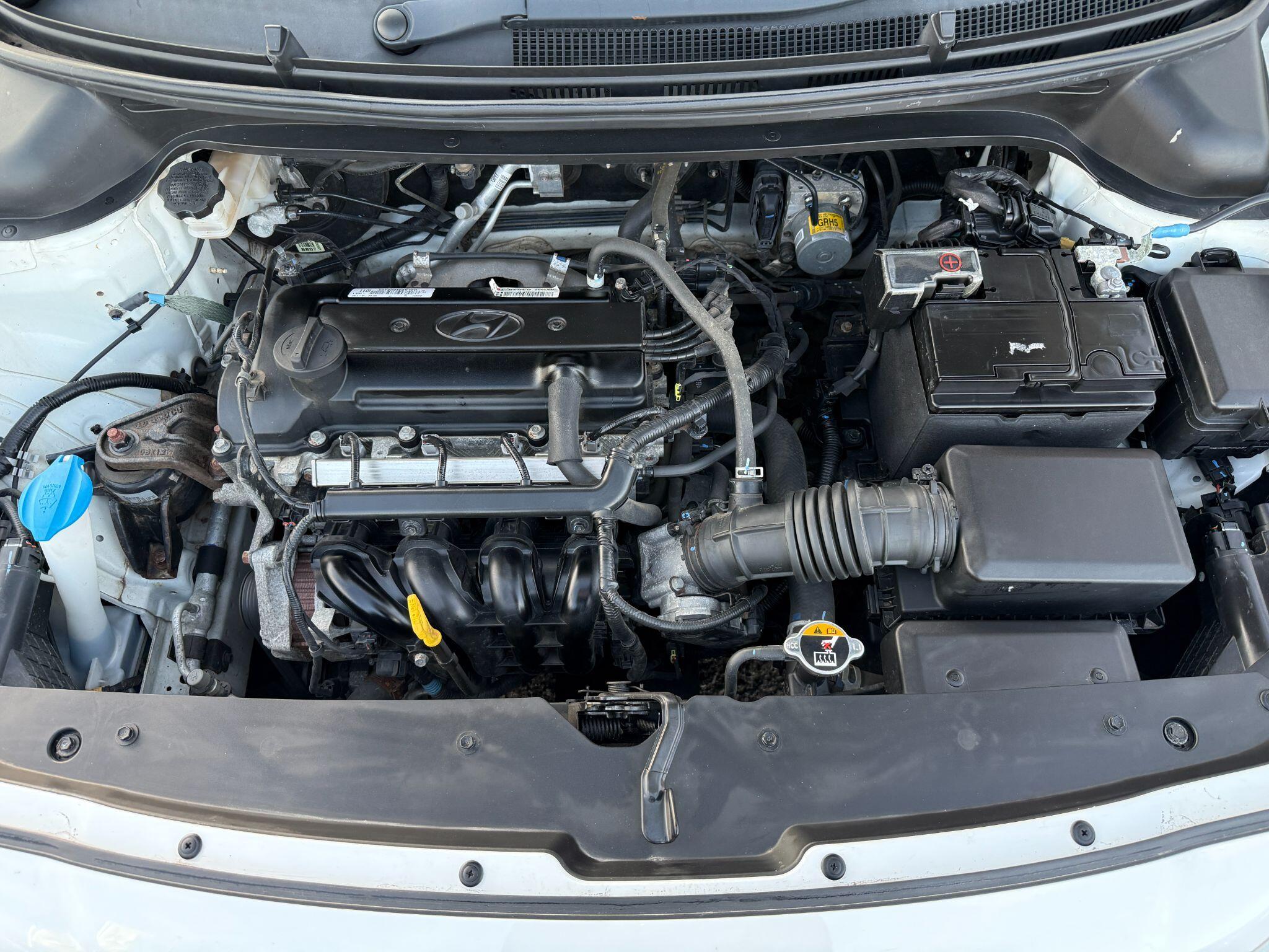 Hyundai i20 - Image 36