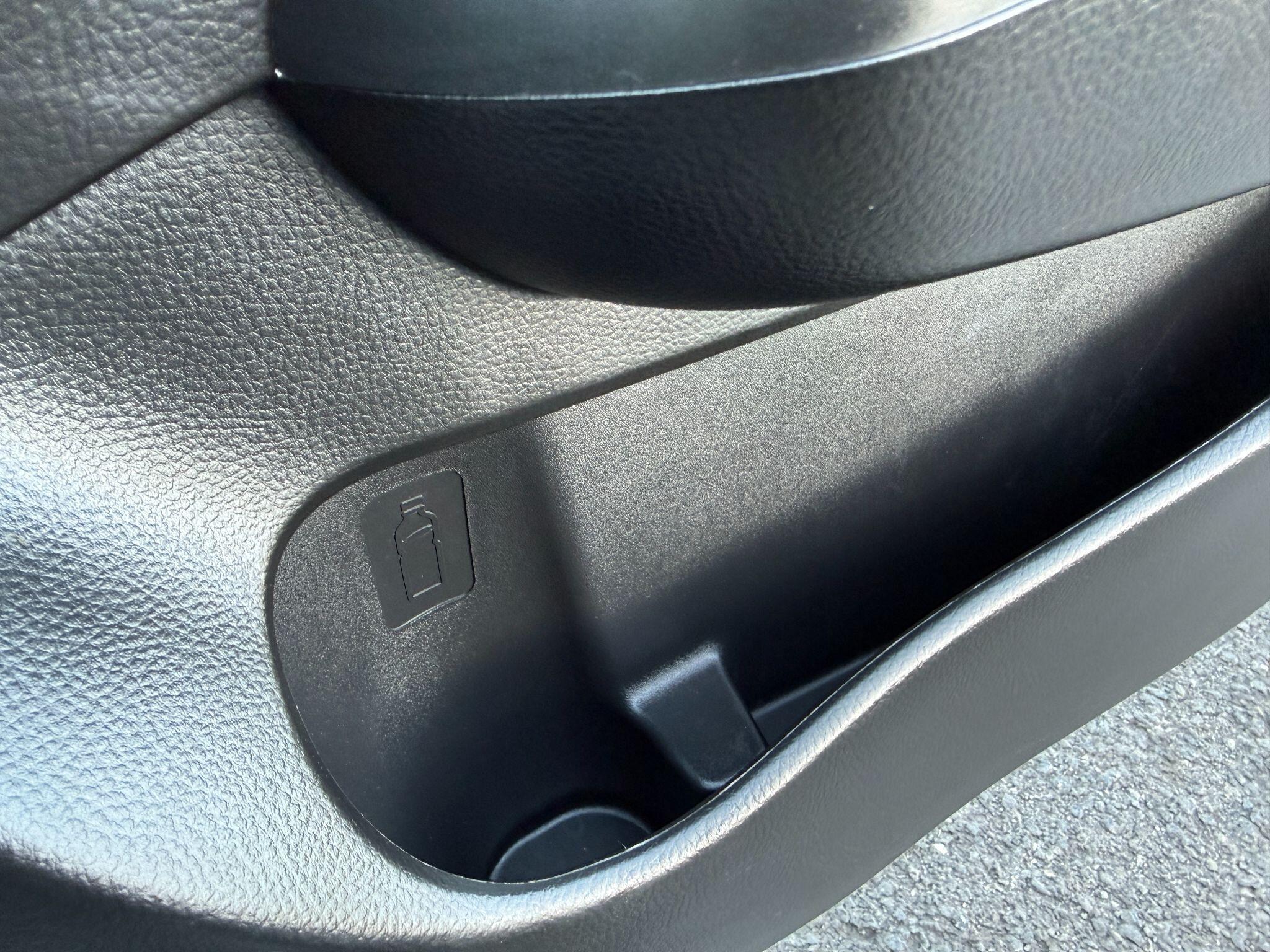Suzuki Swift - Image 59