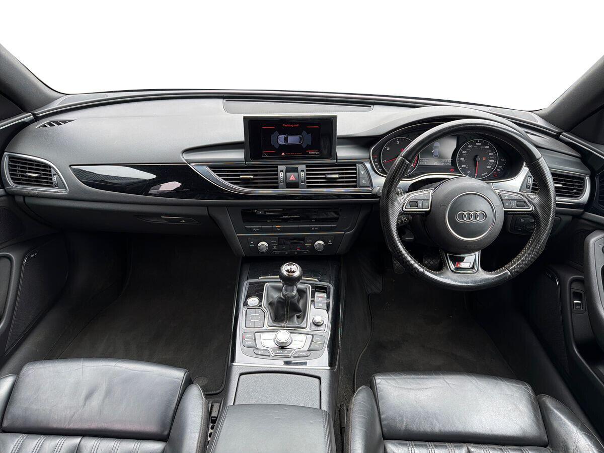 Audi A6 Avant - Image 18
