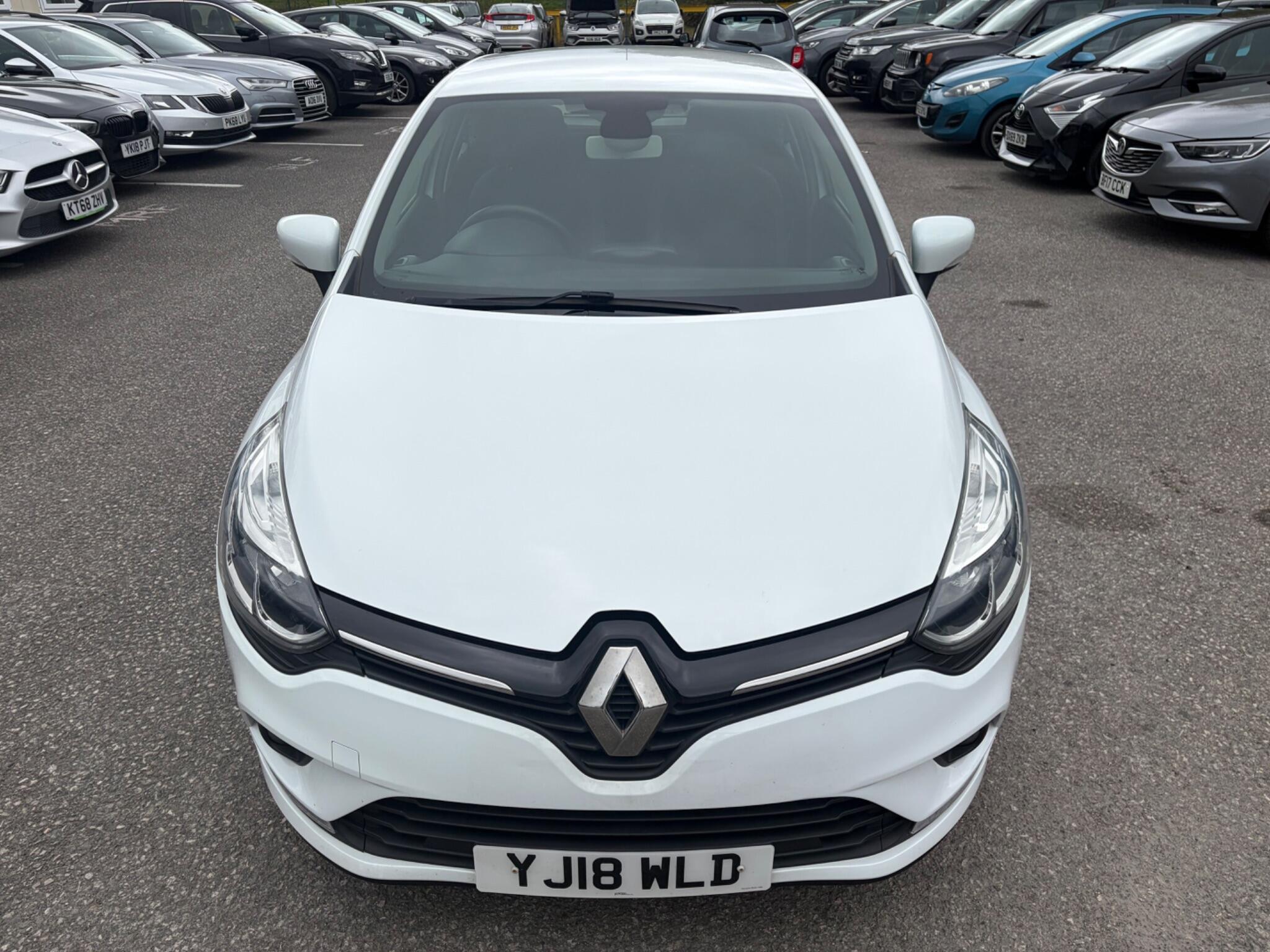 Renault Clio - Image 3
