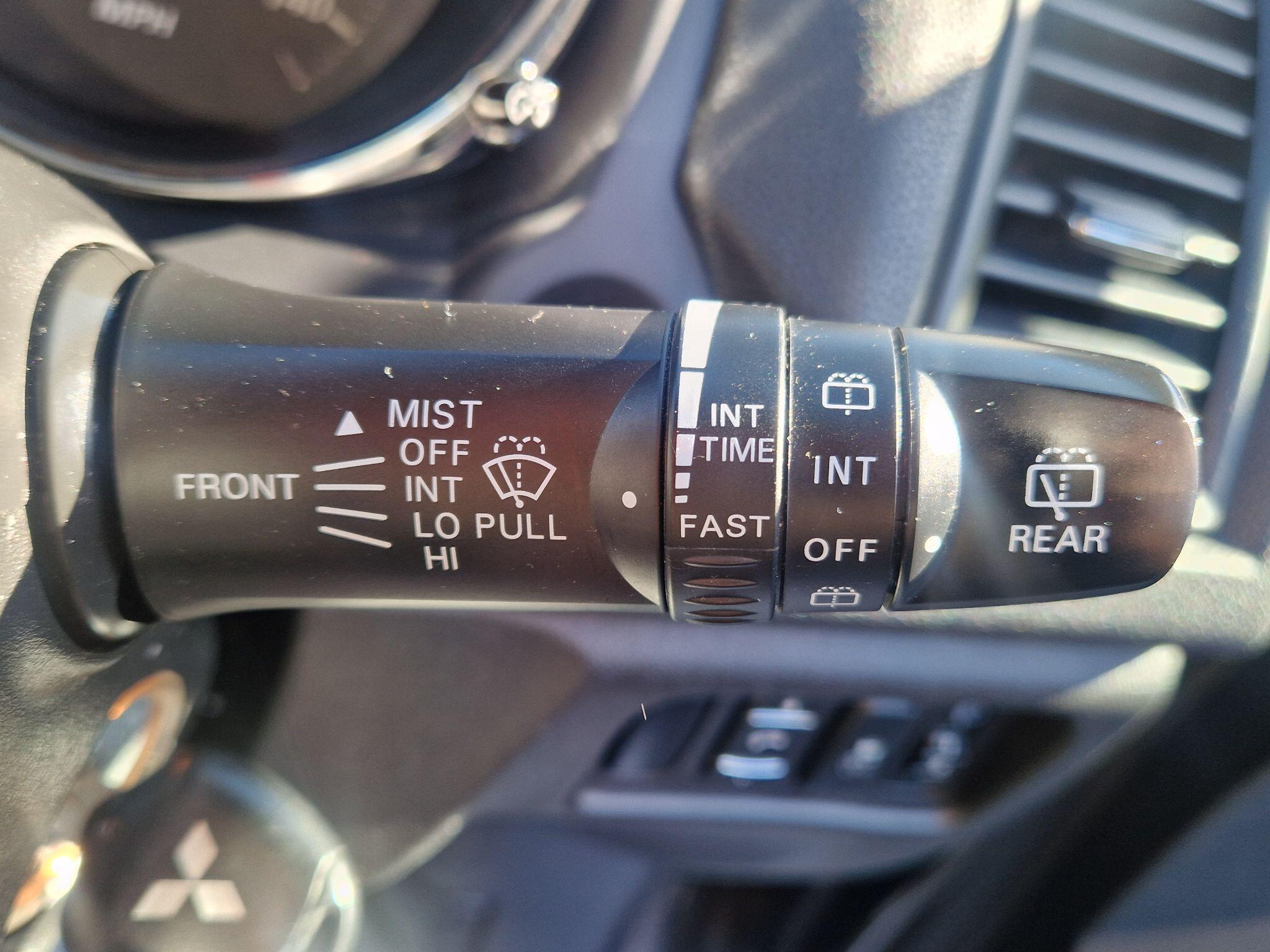 Mitsubishi ASX - Image 25