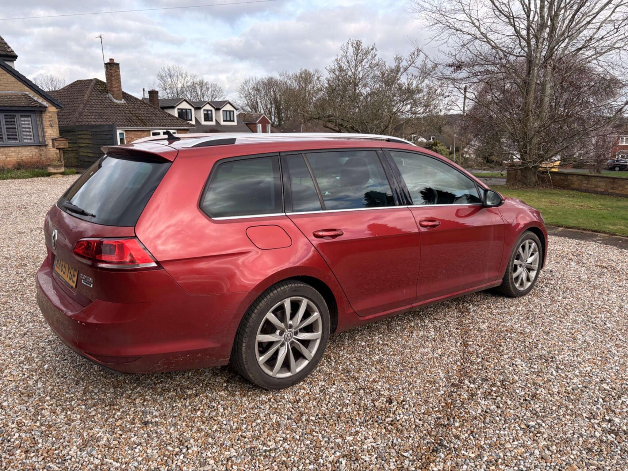 Volkswagen Golf - Image 5