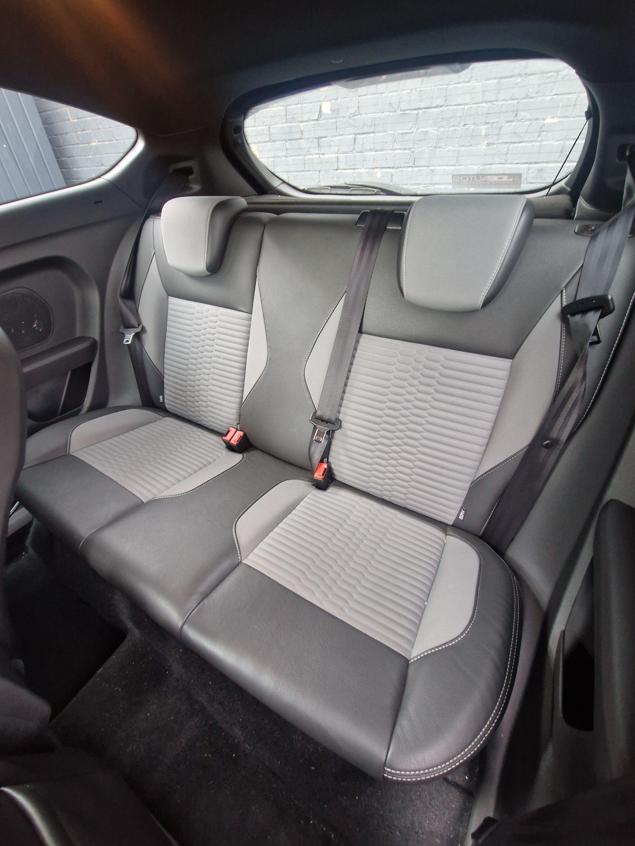 Ford Fiesta - Image 37