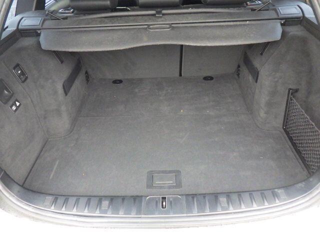 BMW 3 Series - Image 8
