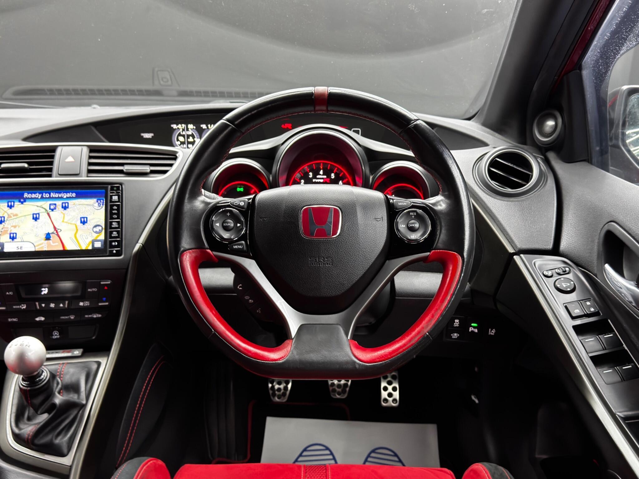 Honda Civic - Image 18