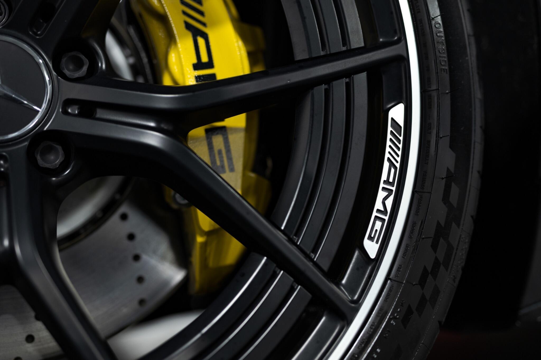 Mercedes AMG GT - Image 18