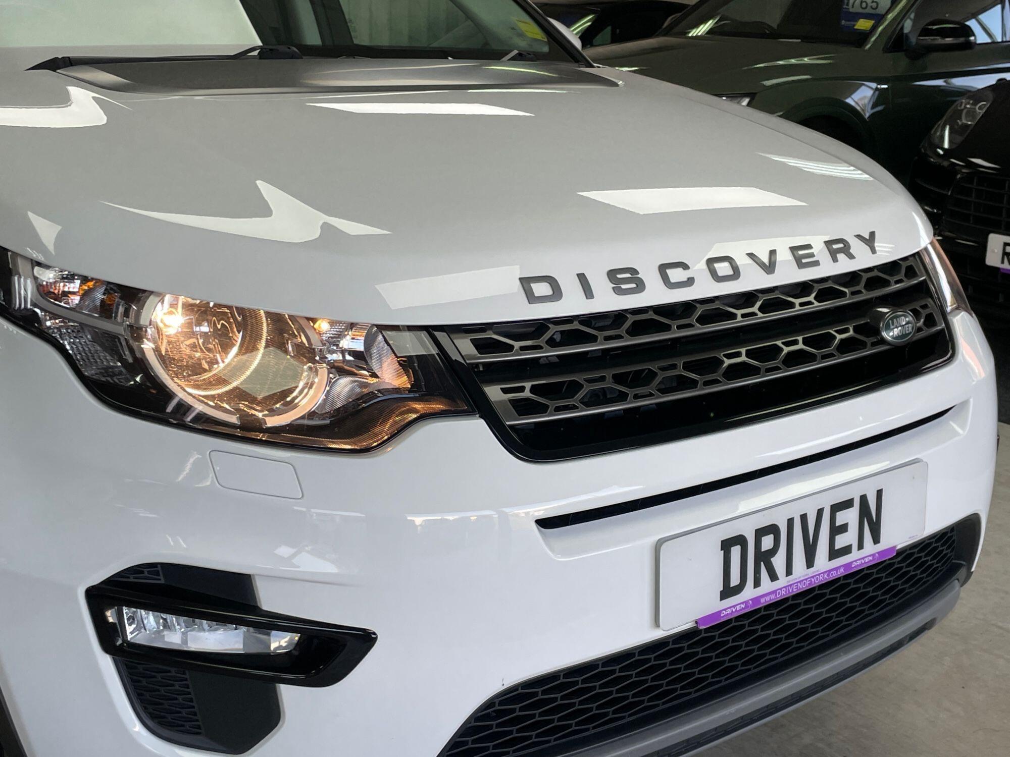 Land Rover DISCOVERY SPORT - Image 4