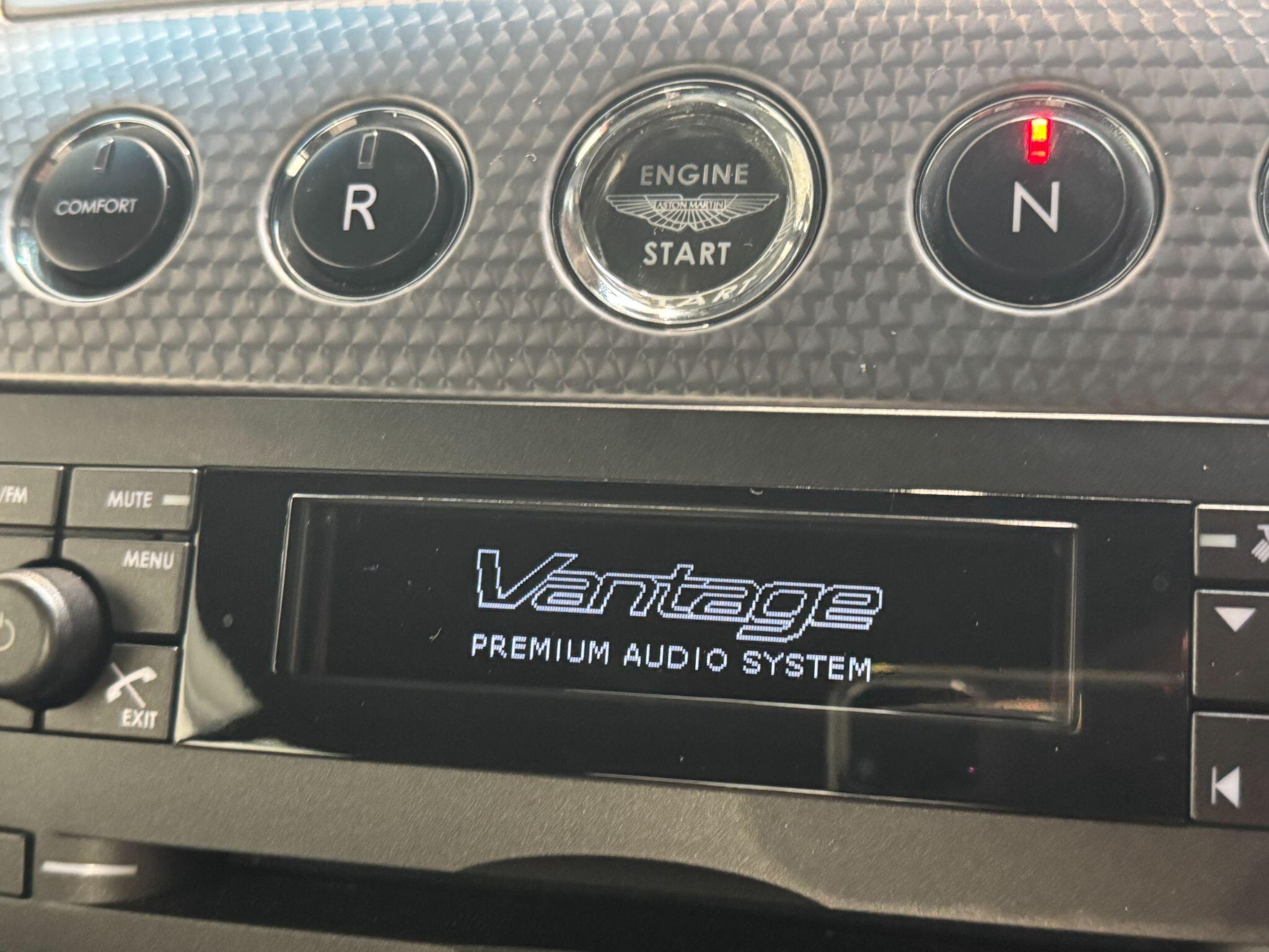 Aston Martin Vantage - Image 46