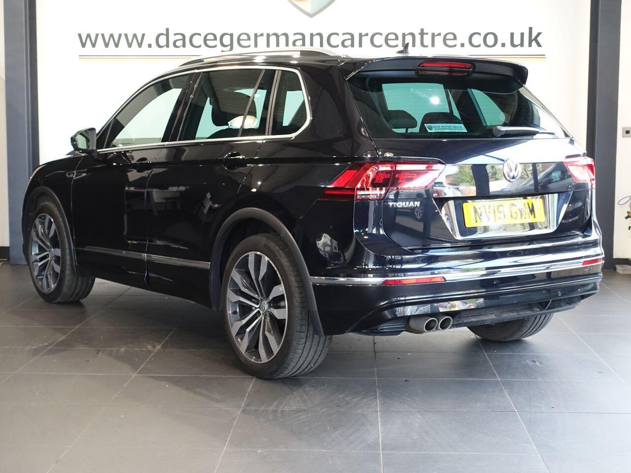 Volkswagen Tiguan - Image 9