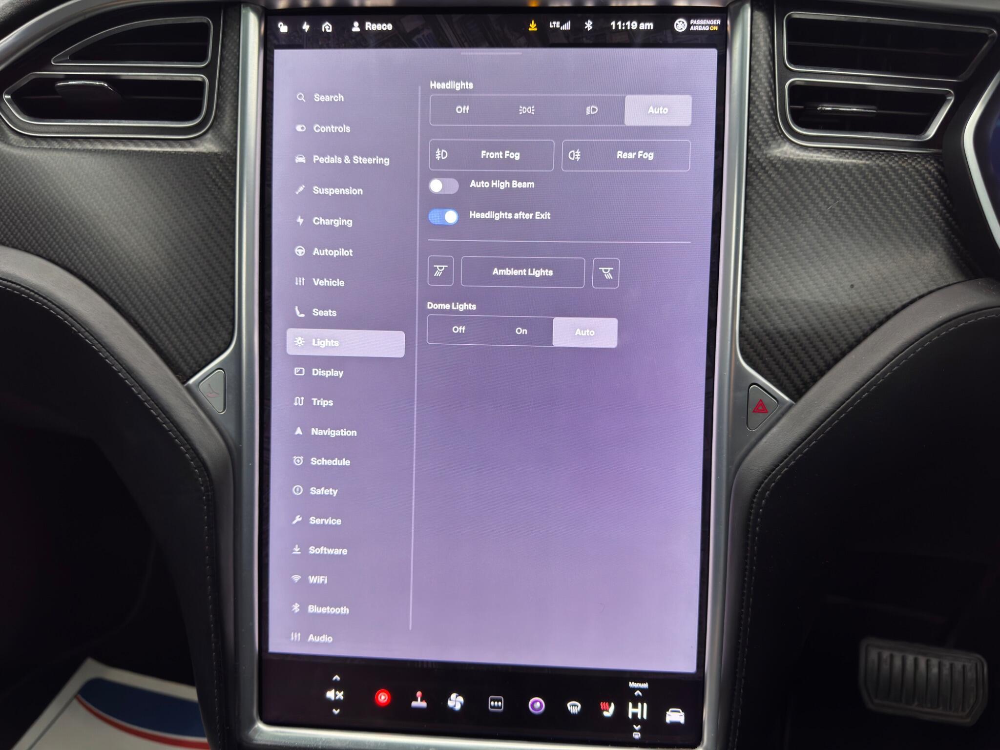 Tesla Model X - Image 39