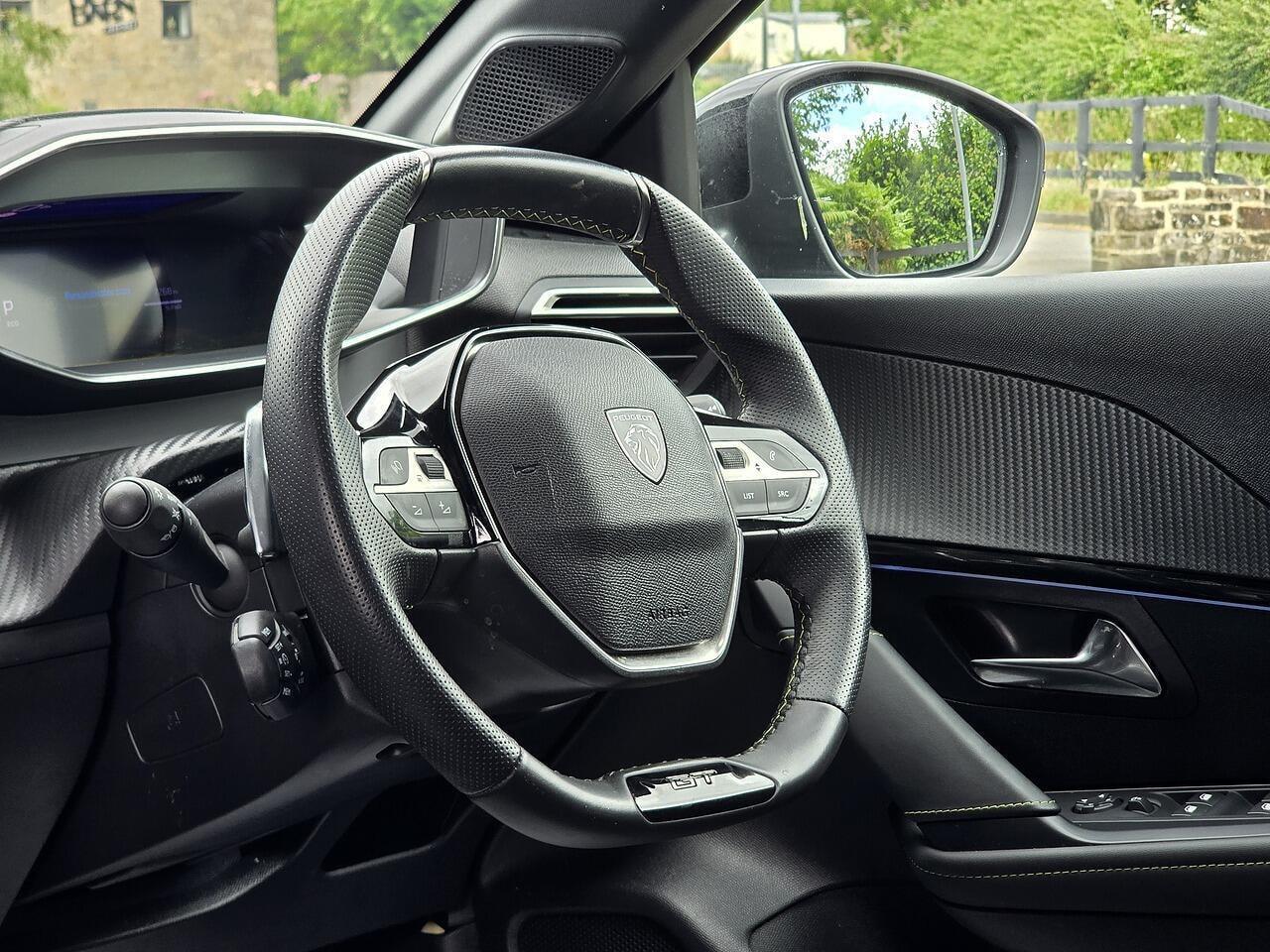 Peugeot 208 - Image 5