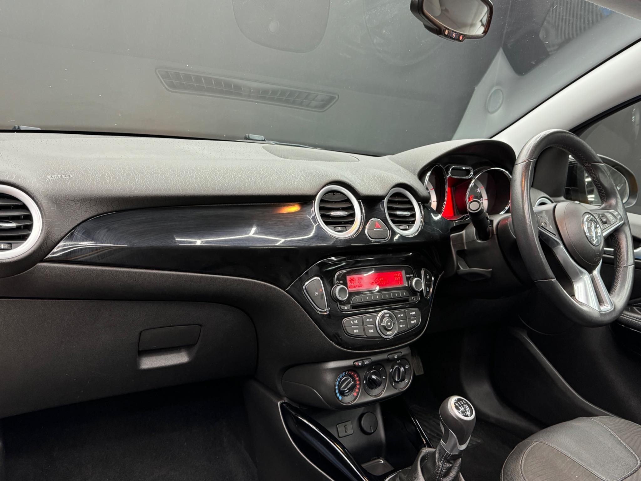 Vauxhall ADAM - Image 11