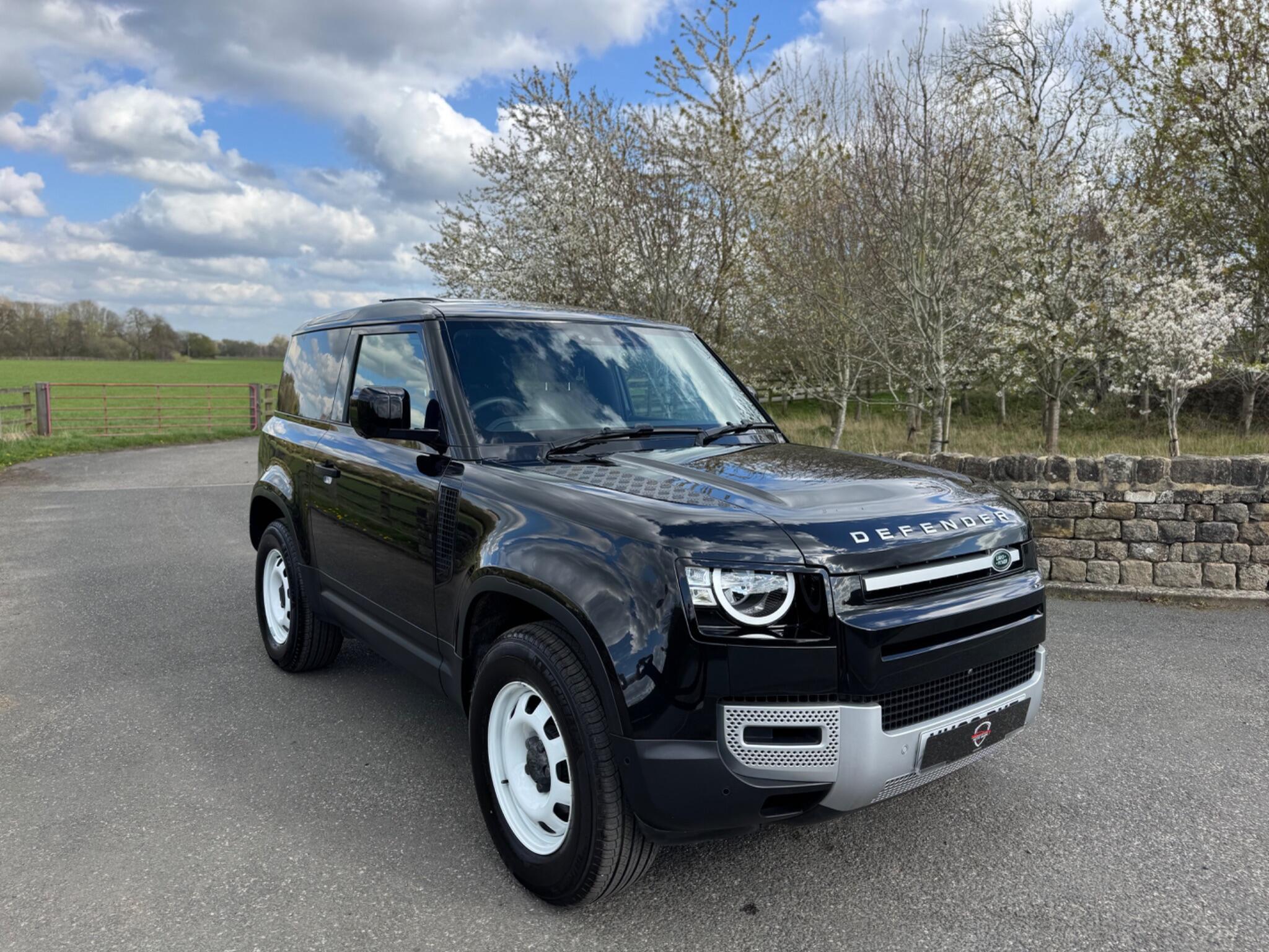 Land Rover Defender 90 - Image 7