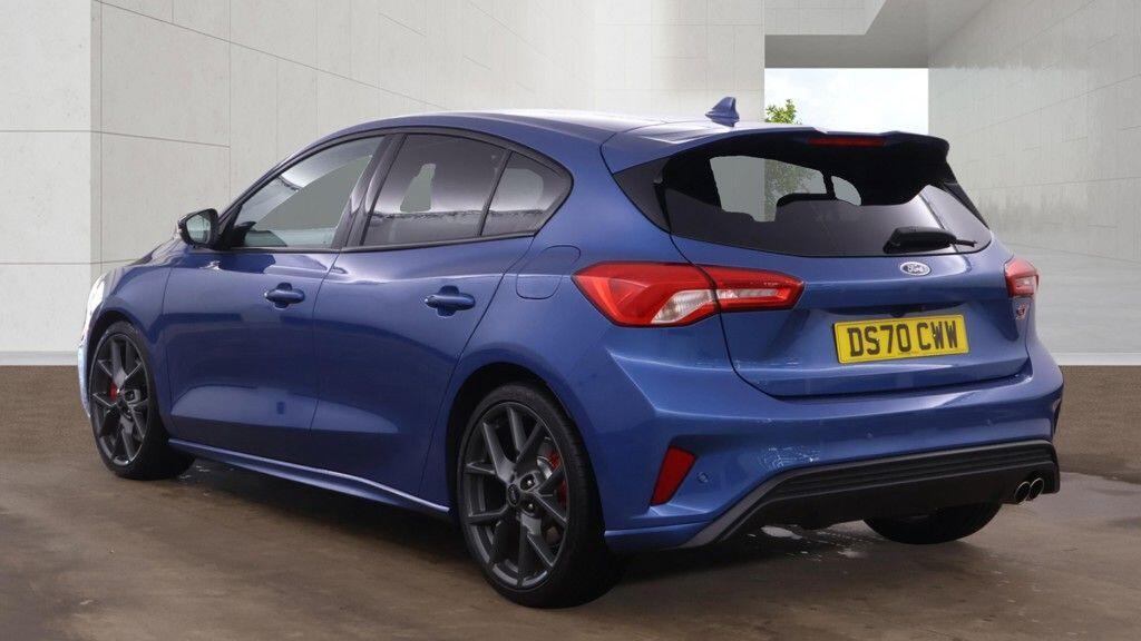 Ford Focus - Image 5