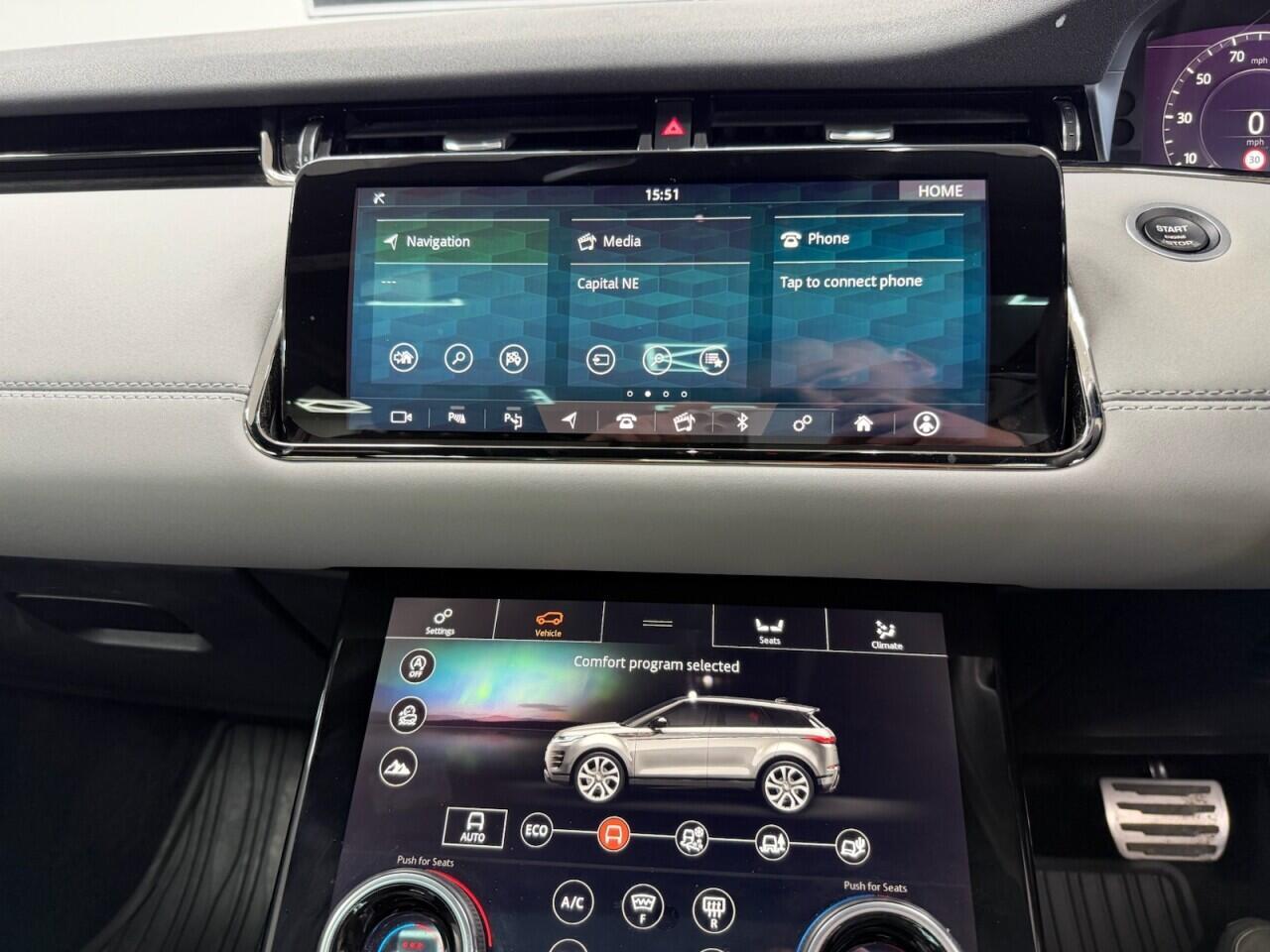 Land Rover Range Rover Evoque - Image 35