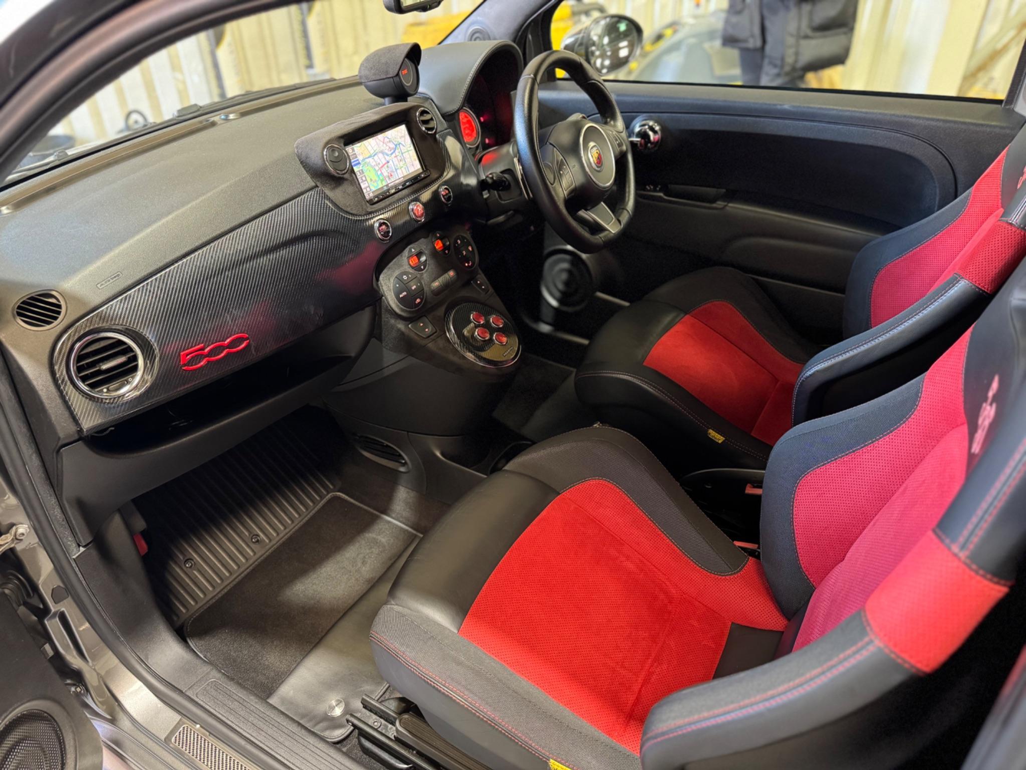 Abarth 595 - Image 30