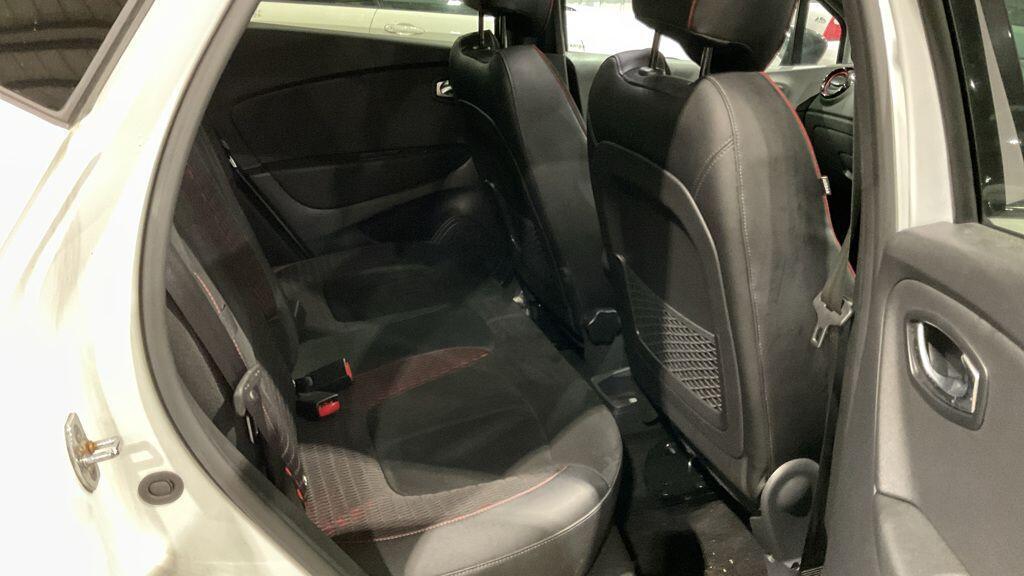 Renault Captur - Image 9