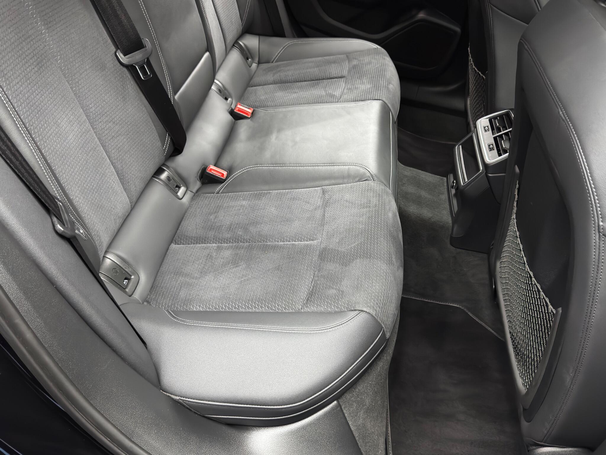 Audi A6 Saloon - Image 16