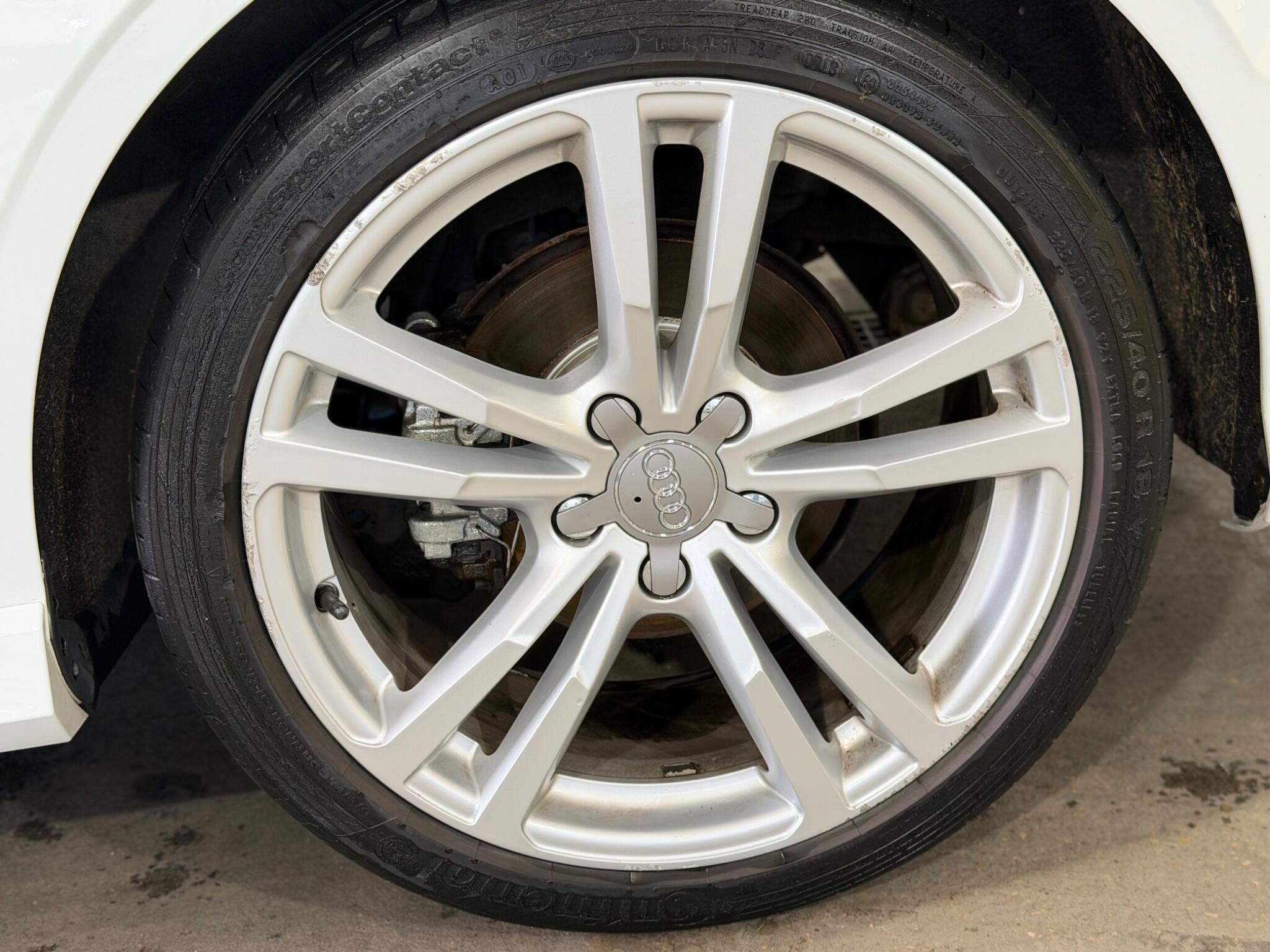 Audi A3 CABRIOLET - Image 28