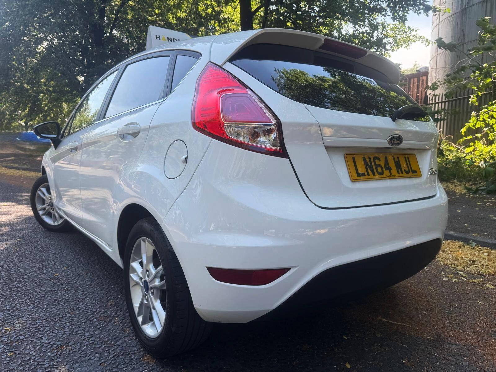 Ford Fiesta - Image 4