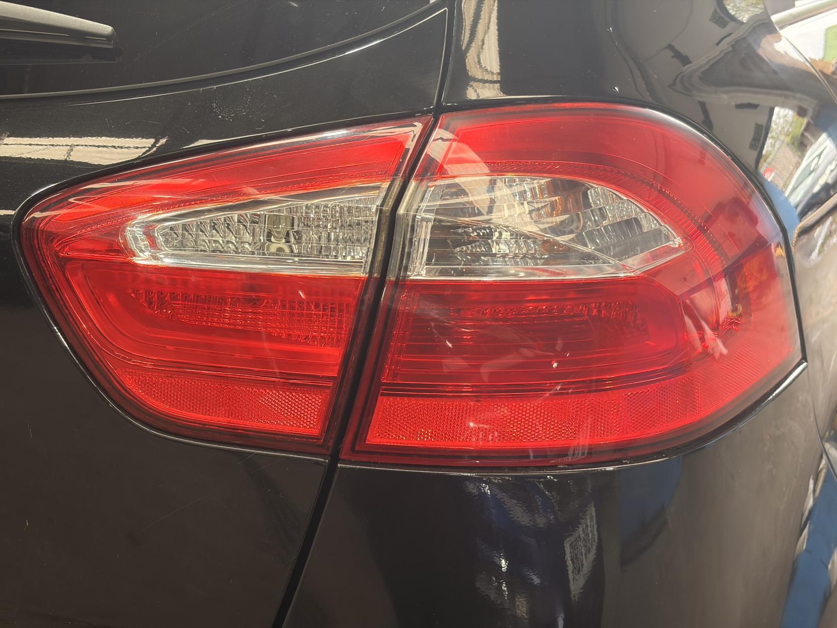 Kia Rio - Image 12