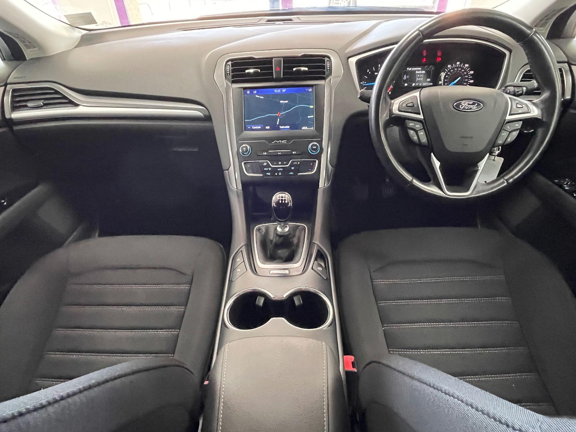 Ford Mondeo - Image 2