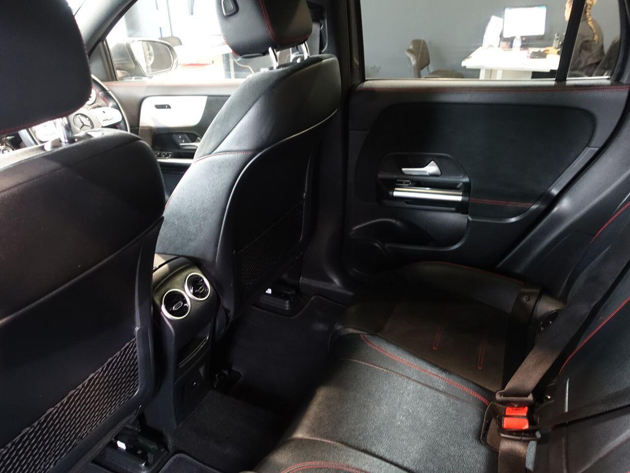 Mercedes-benz EQA - Image 16