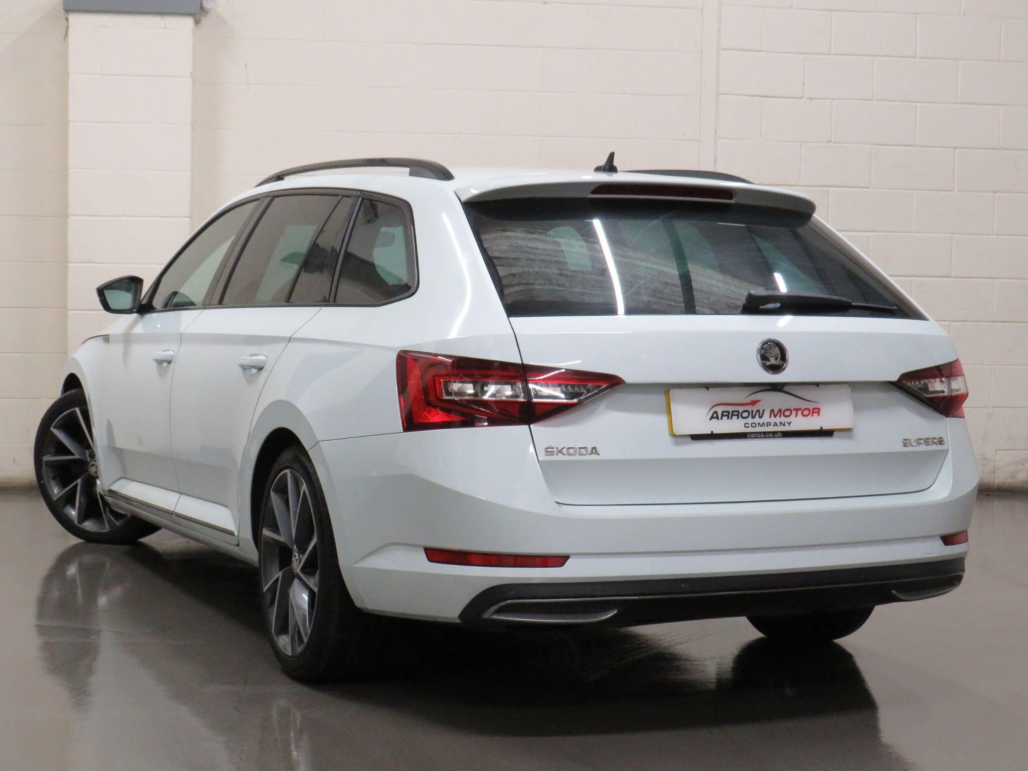 Skoda Superb - Image 6