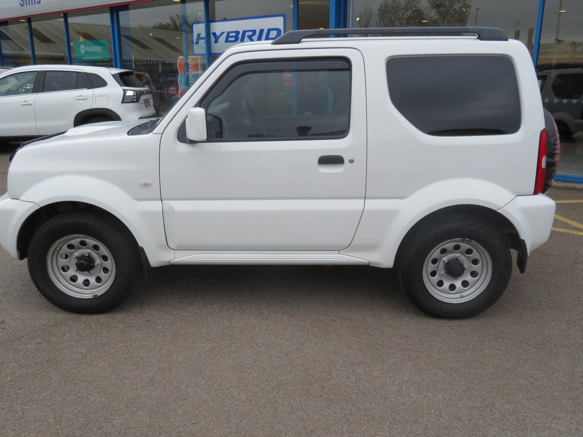 Suzuki Jimny - Image 7