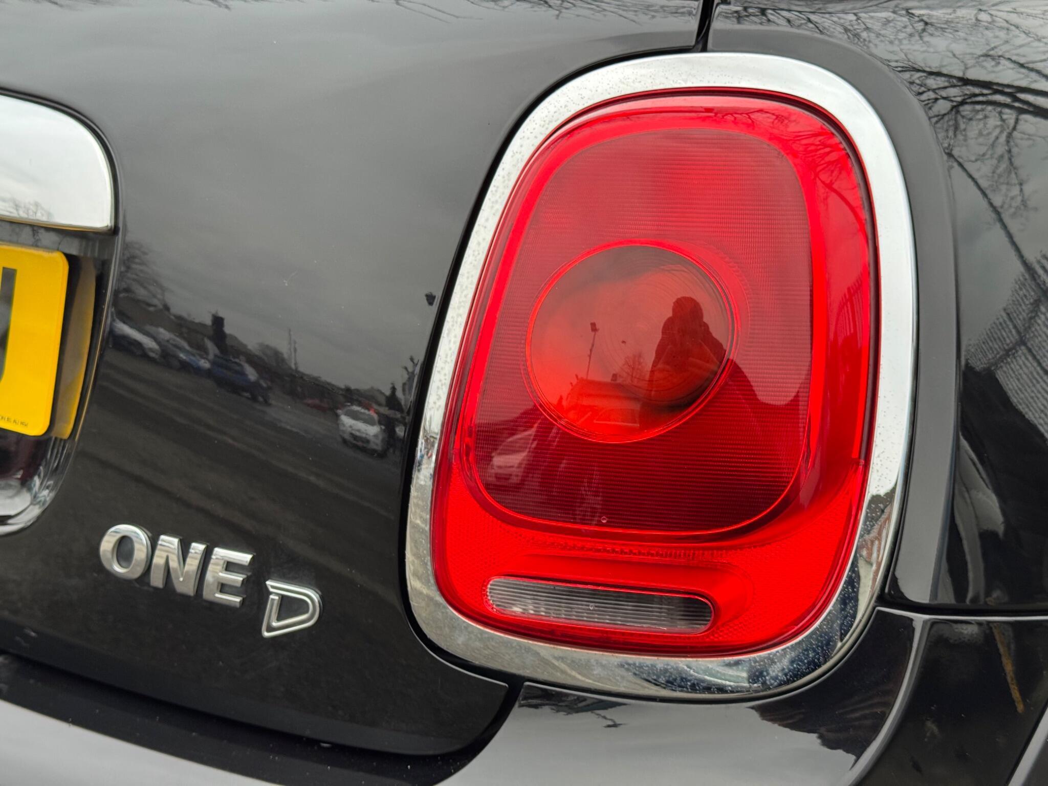 MINI Hatch - Image 35