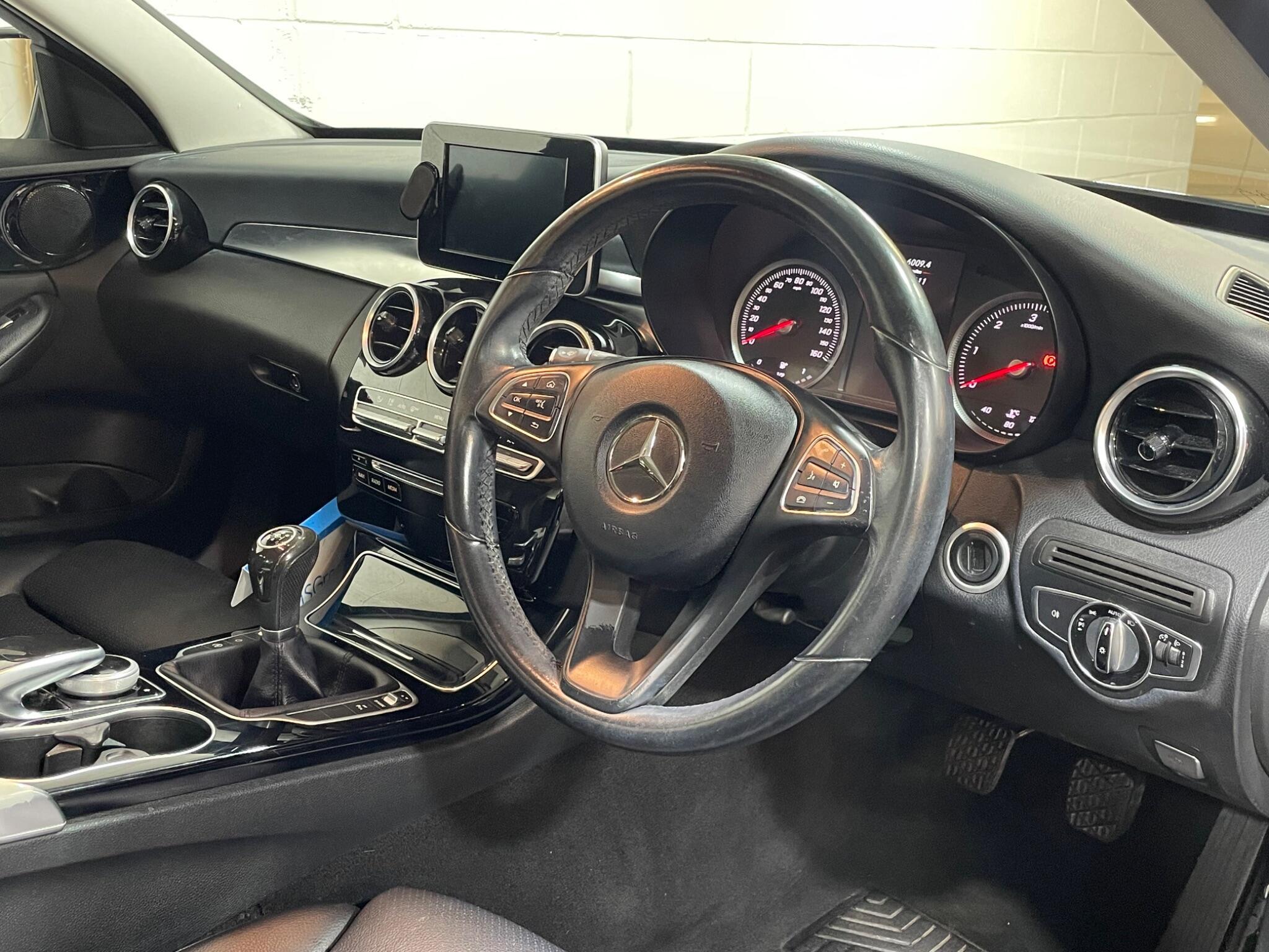 Mercedes C Class - Image 8