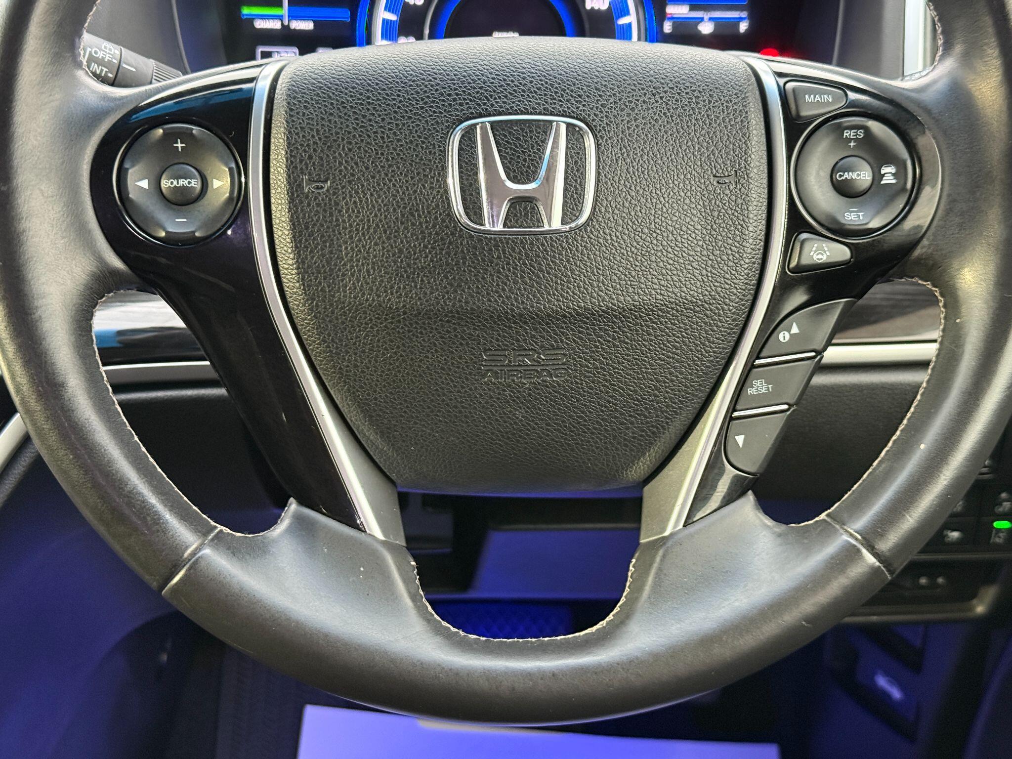 Honda Odyssey - Image 50