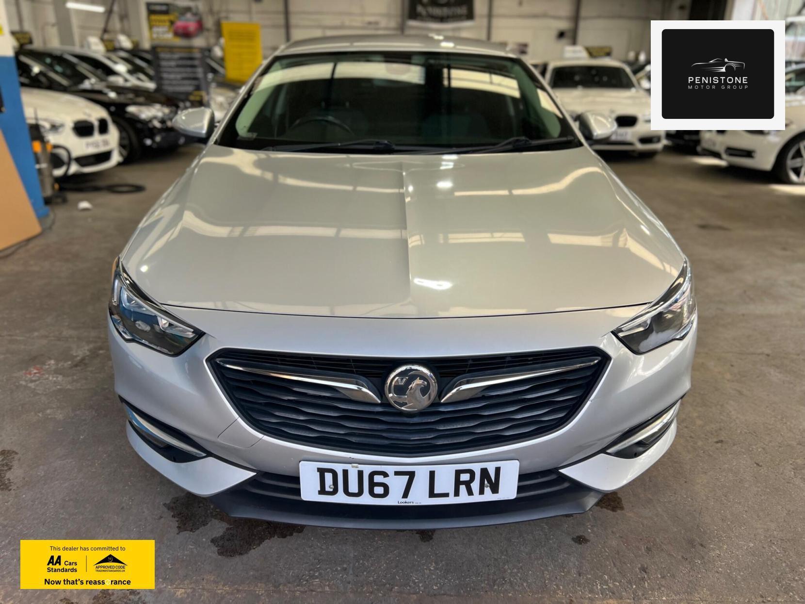 Vauxhall Insignia - Image 2