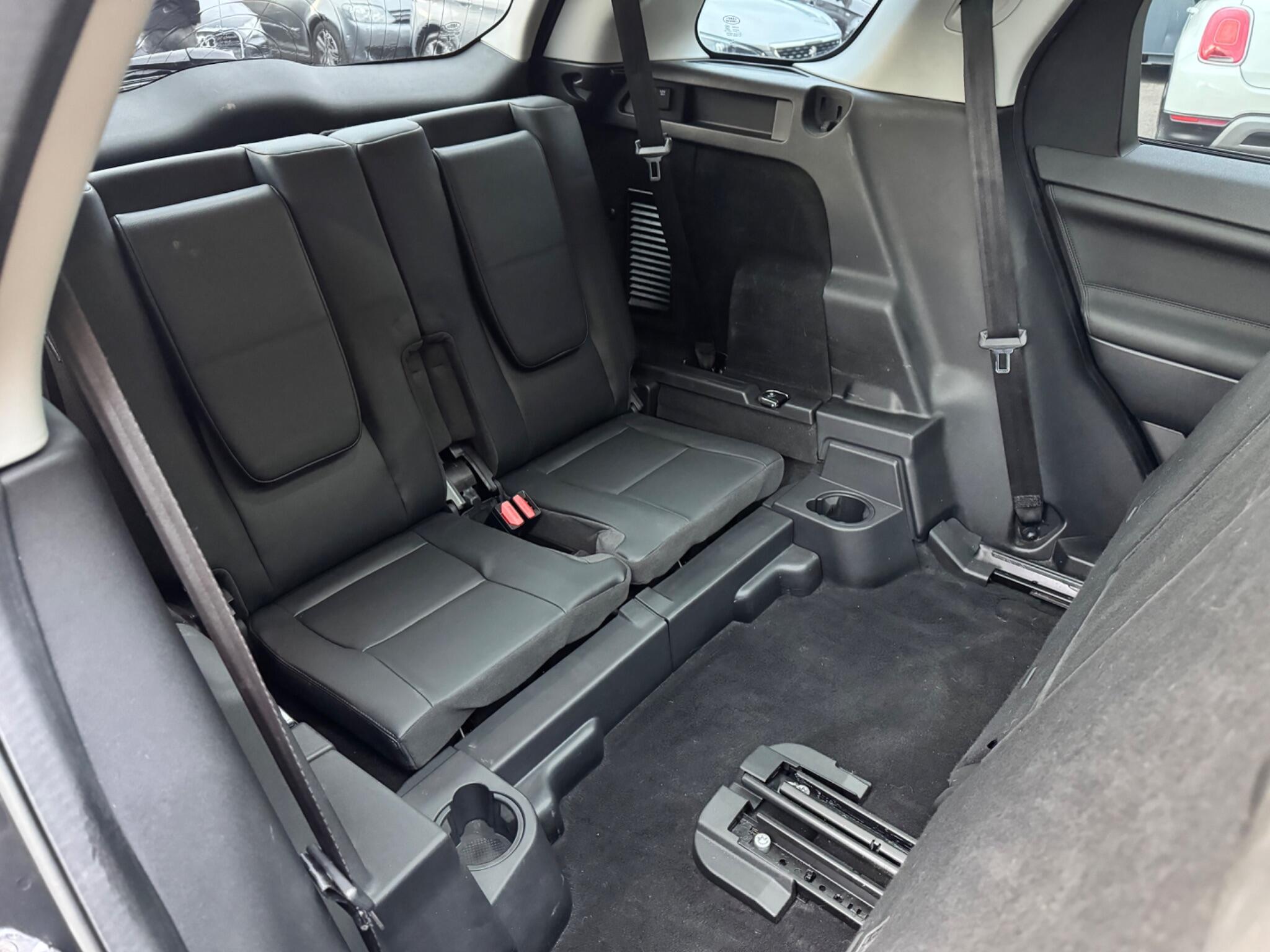 Land Rover DISCOVERY SPORT - Image 38