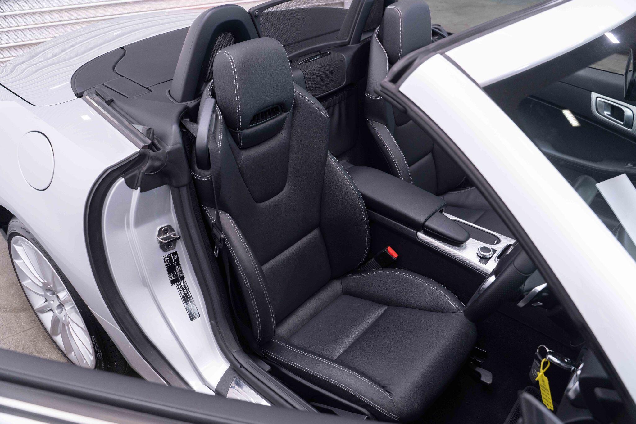 Mercedes SLC - Image 39