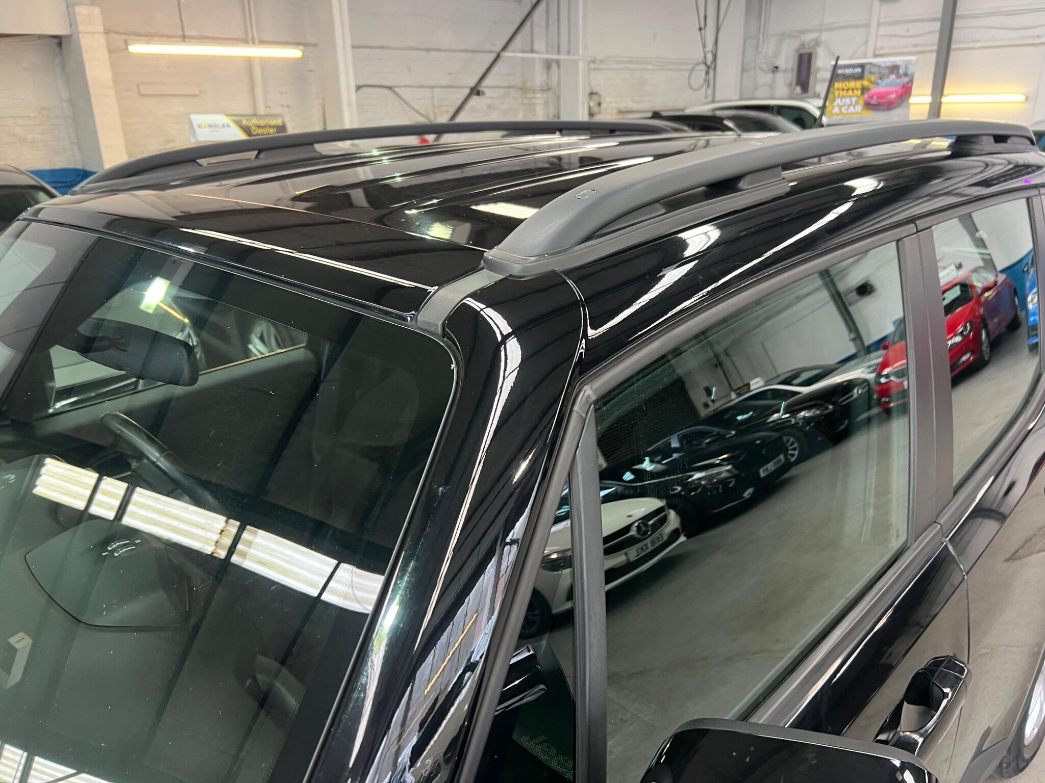 Jeep Renegade - Image 25