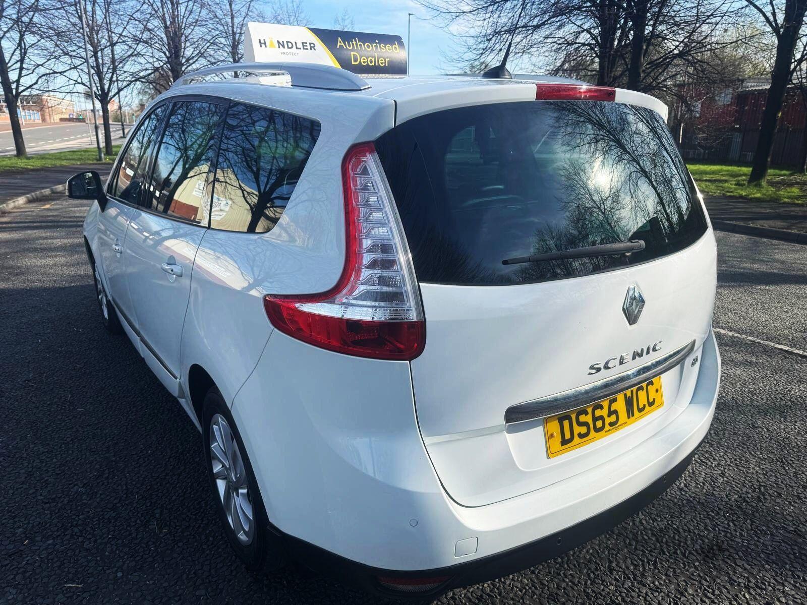 Renault Grand Scenic - Image 5