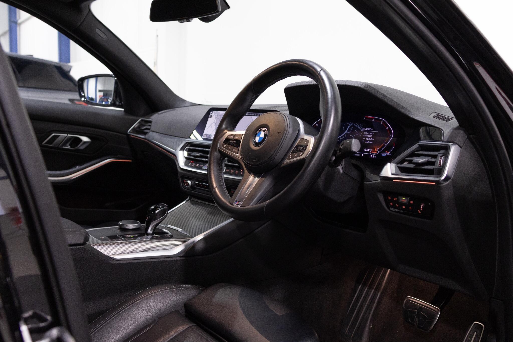 BMW 3 Series - Image 10