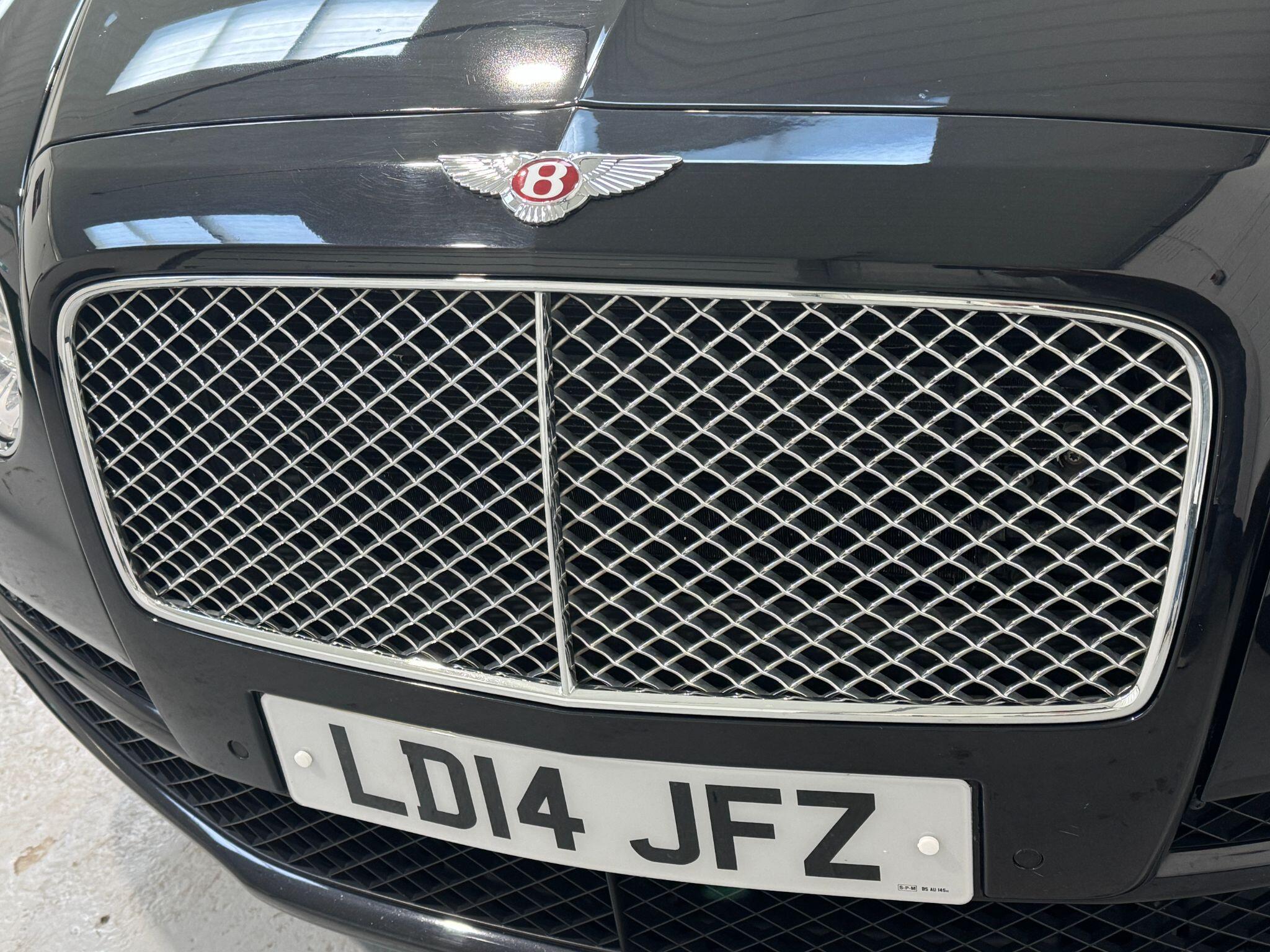 Bentley Flying Spur - Image 60