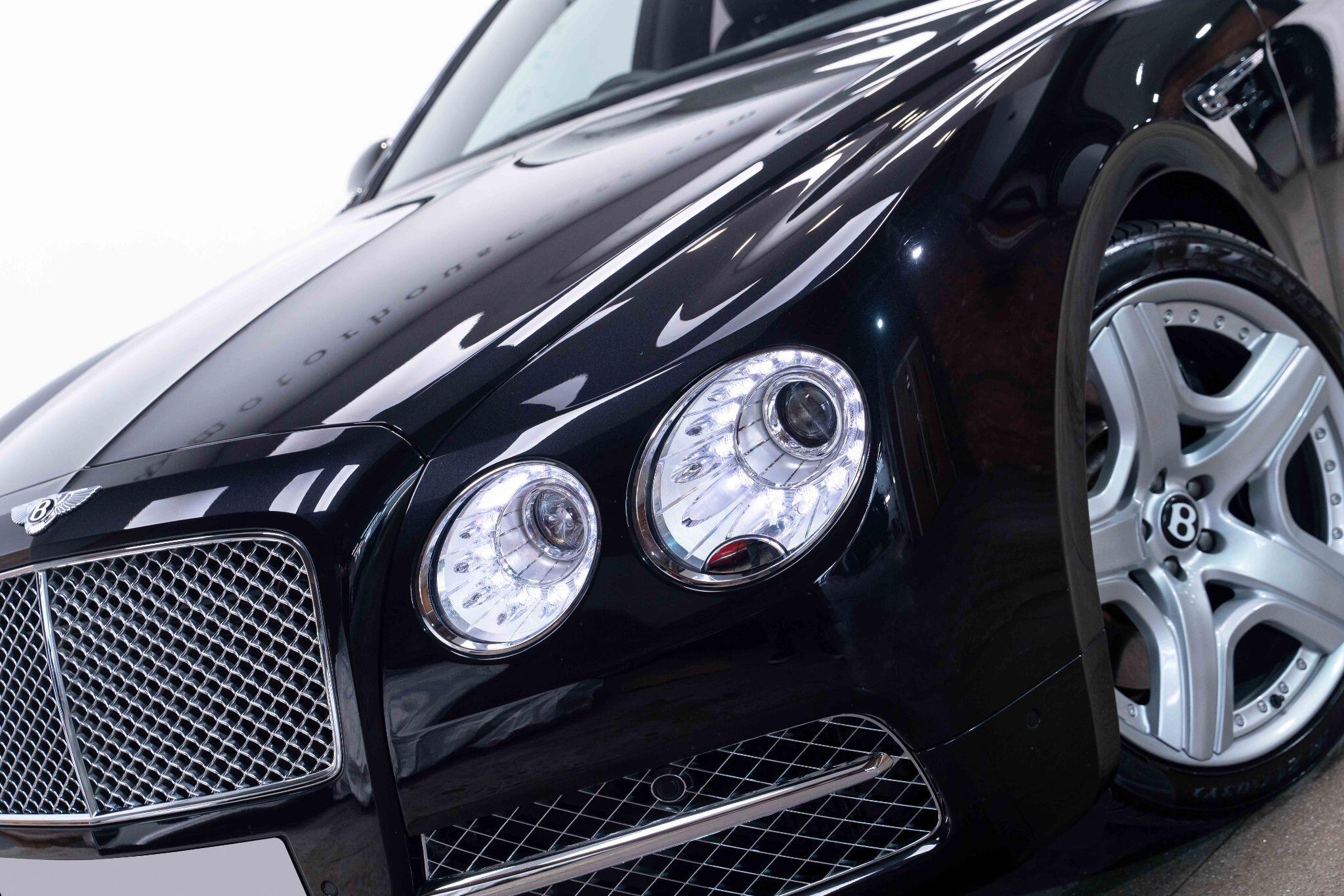 Bentley Flying Spur - Image 49