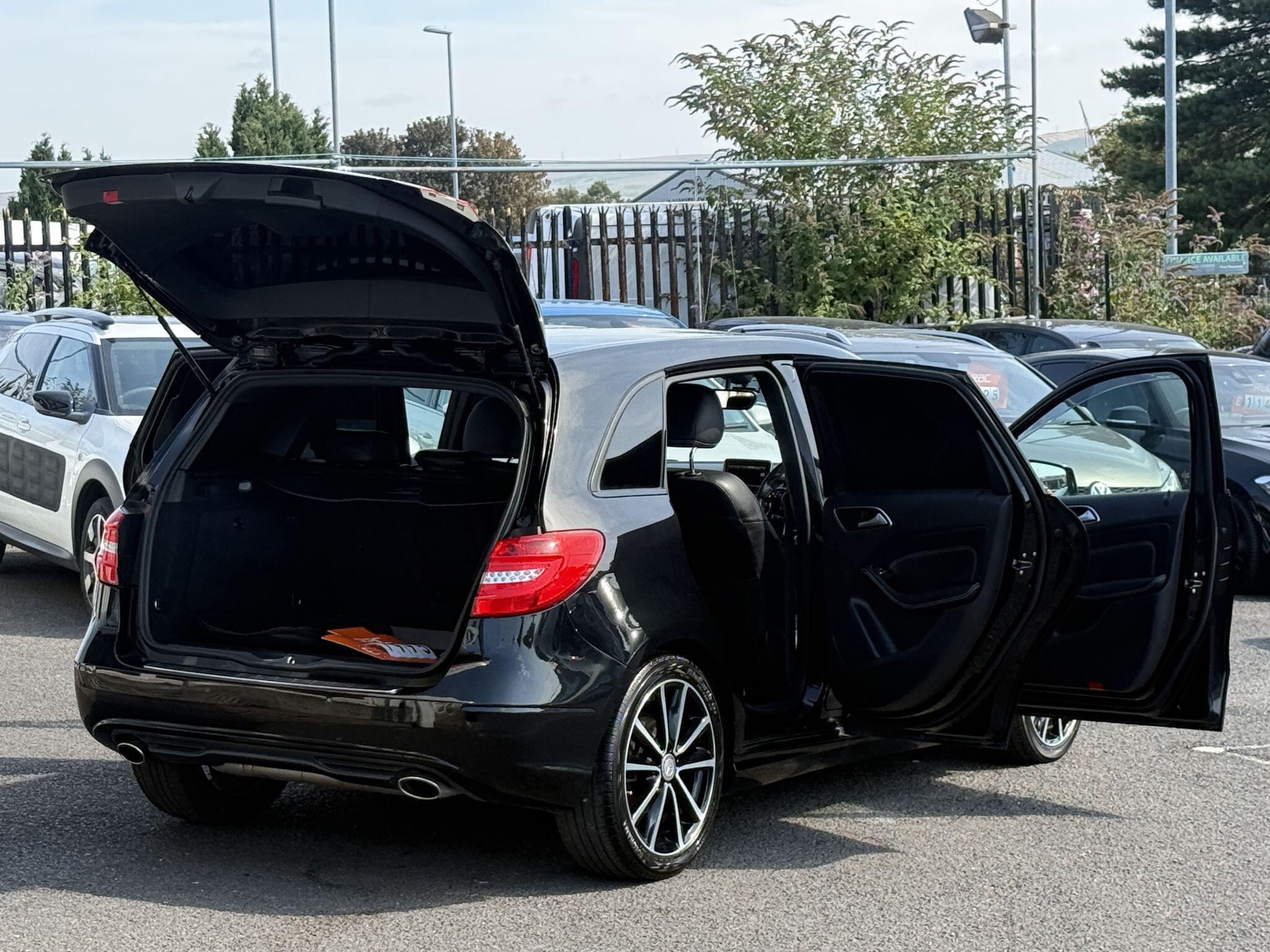 Mercedes B Class - Image 2