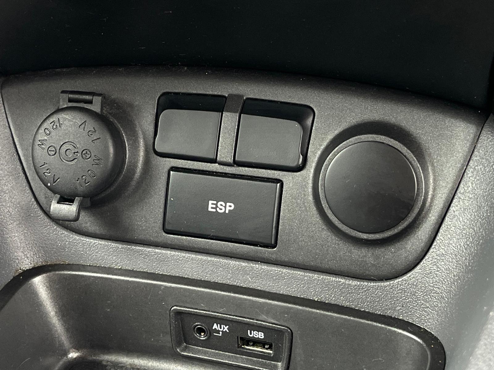 Kia Rio - Image 13