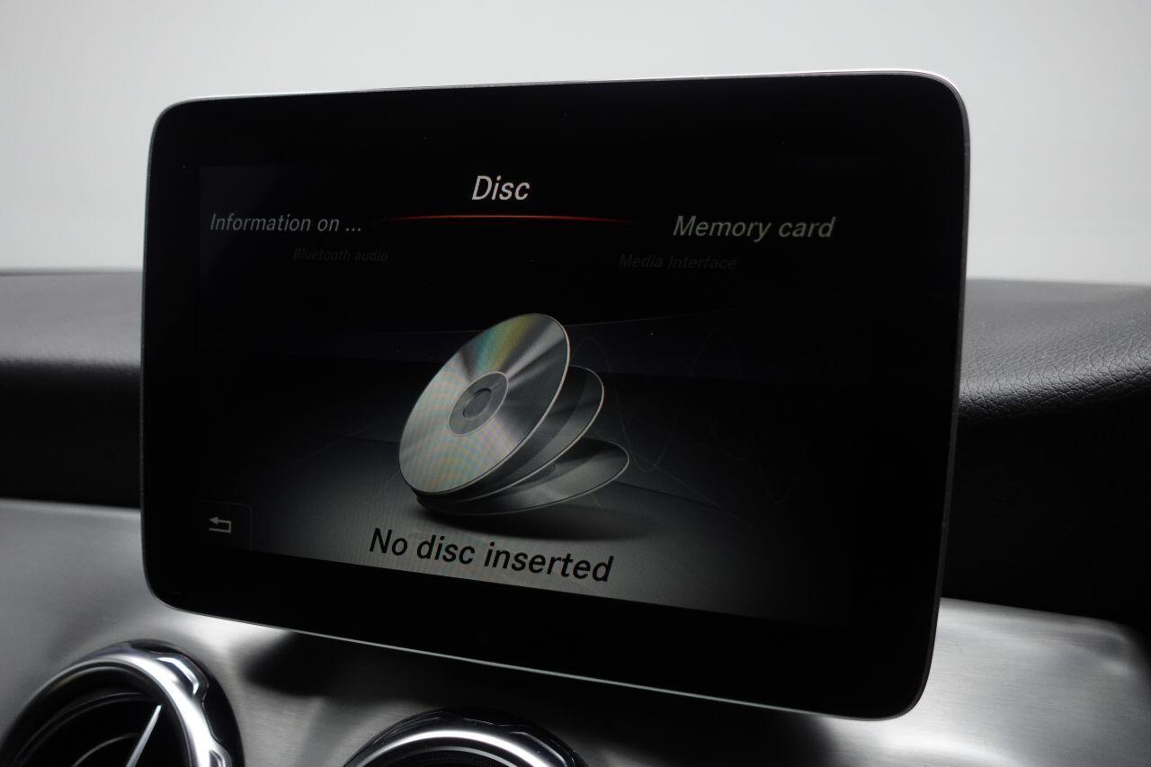 Mercedes-benz GLA - Image 29