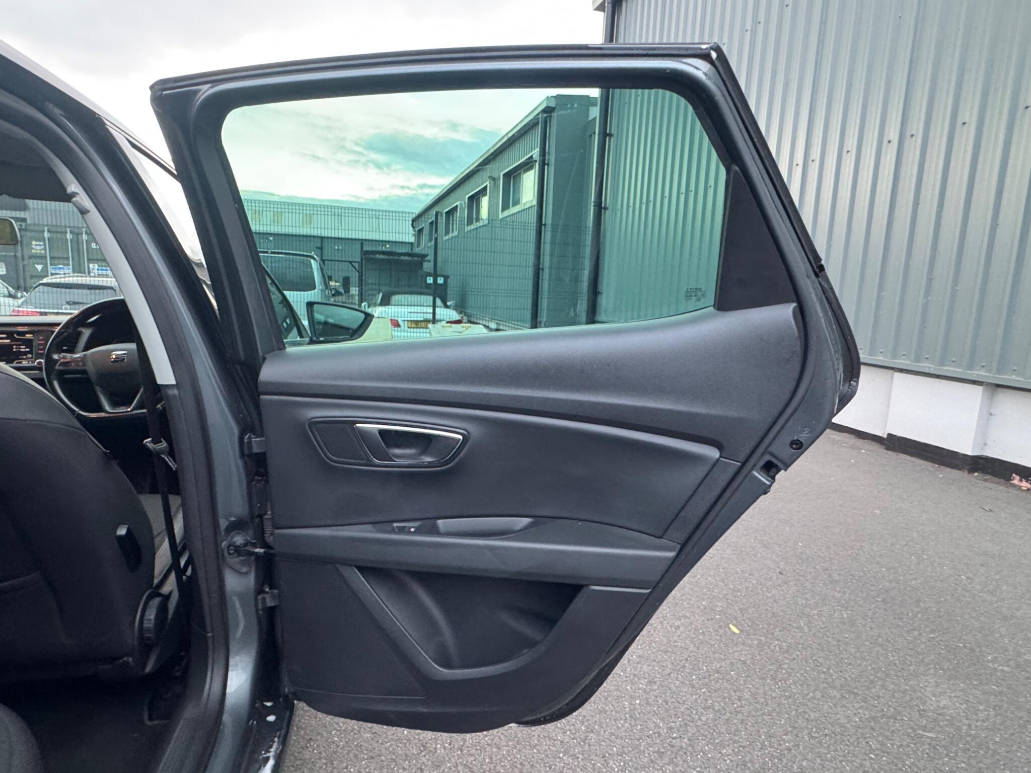 SEAT Leon - Image 12