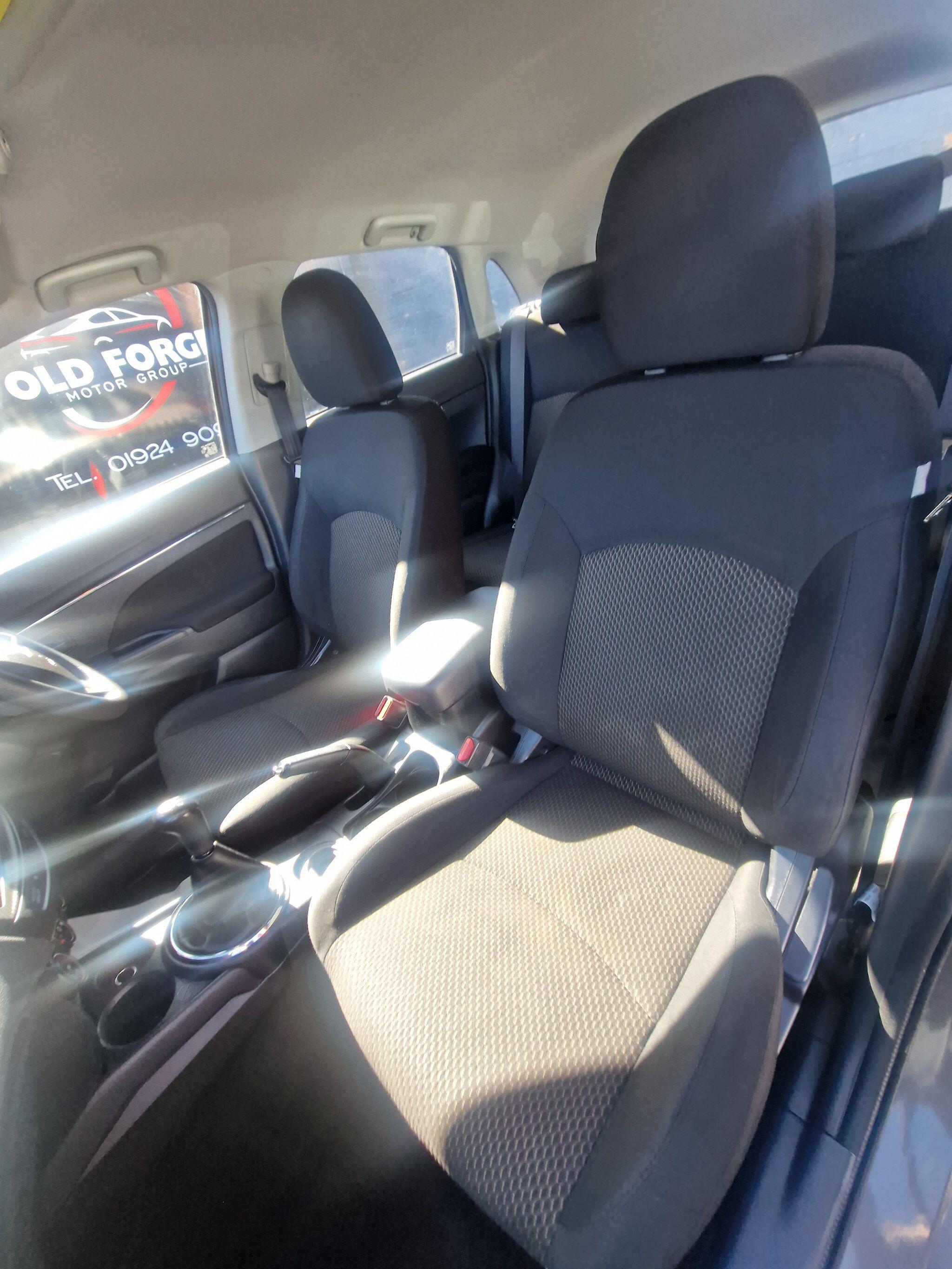 Mitsubishi ASX - Image 40