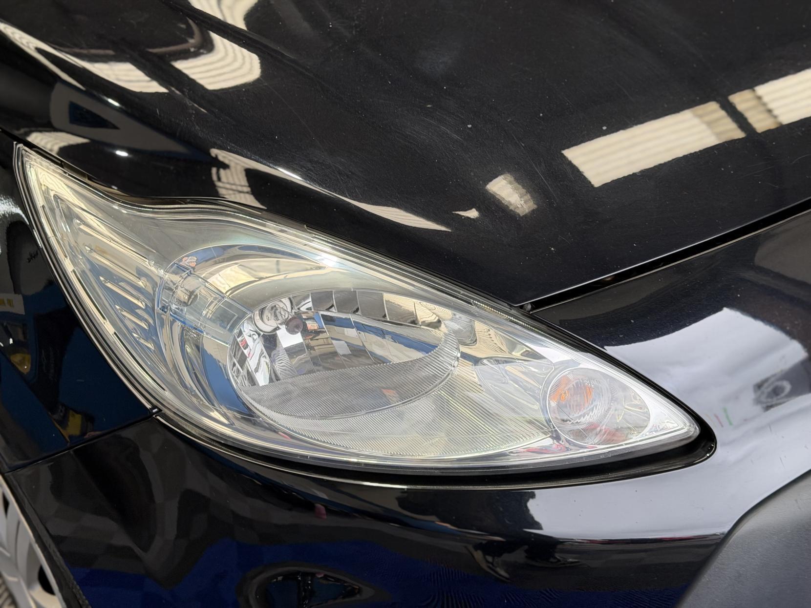 Ford KA - Image 8