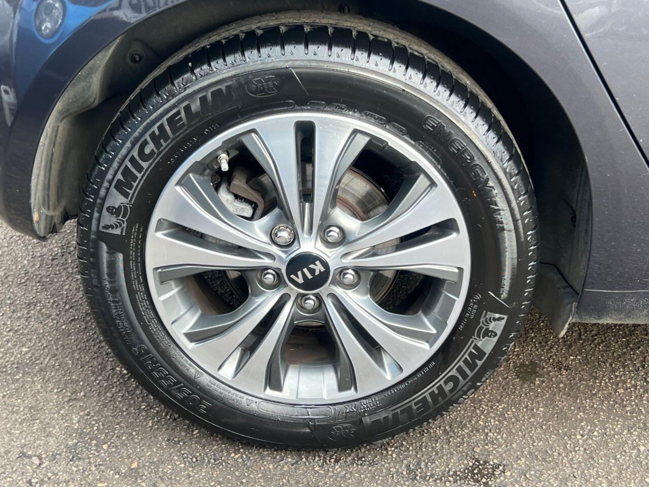 Kia Venga - Image 25