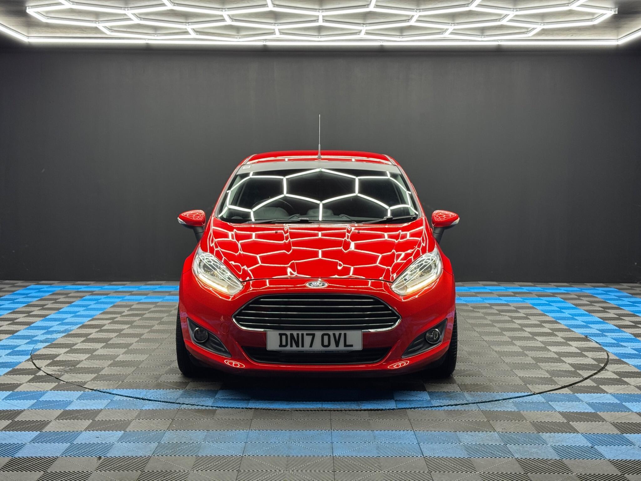 Ford Fiesta - Image 2