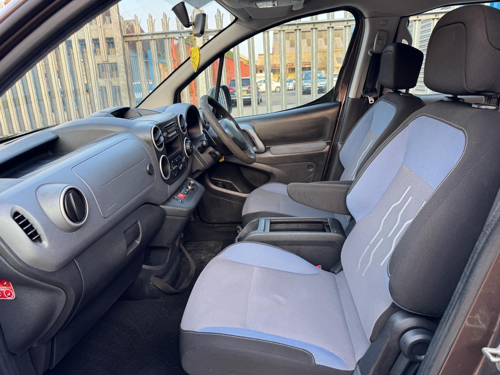 Peugeot Partner Tepee - Image 24