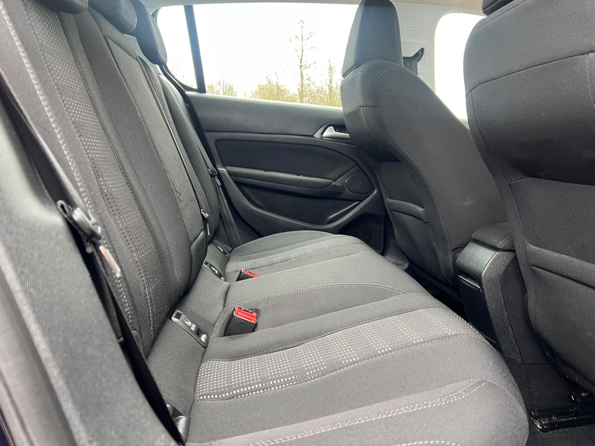Peugeot 308 - Image 15